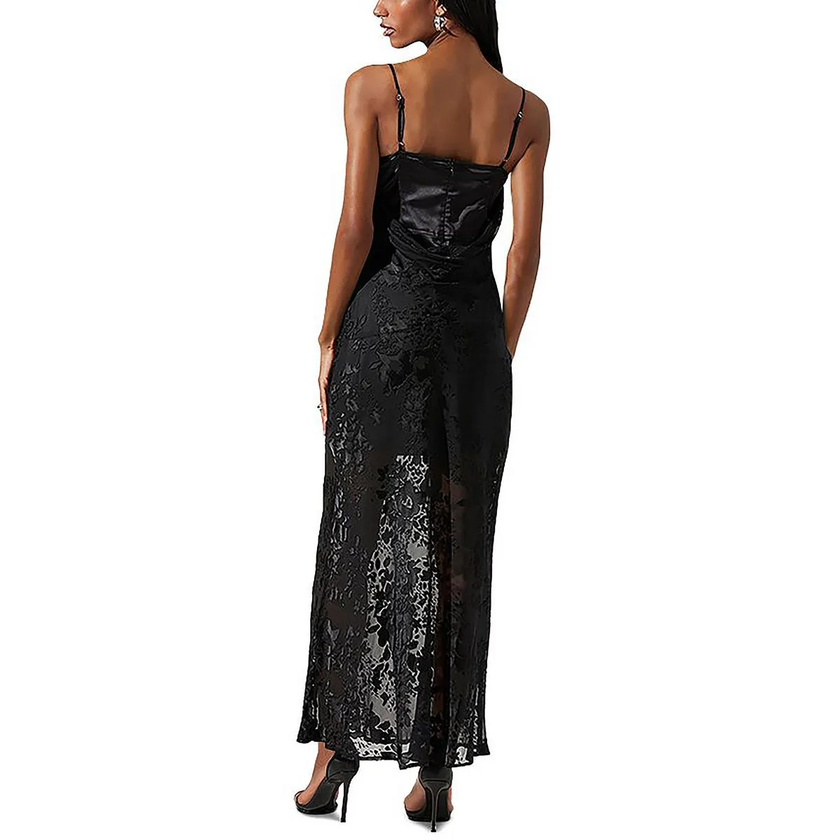 ASTR Womens Embroidered Rayon Slip Dress