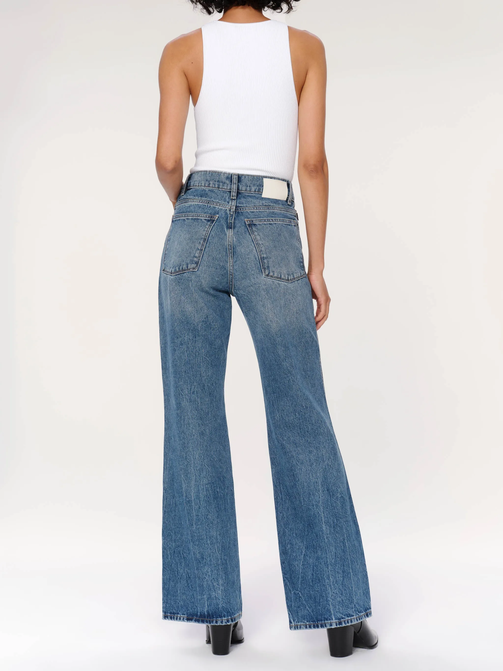 DESI BOOT HIGH RISE