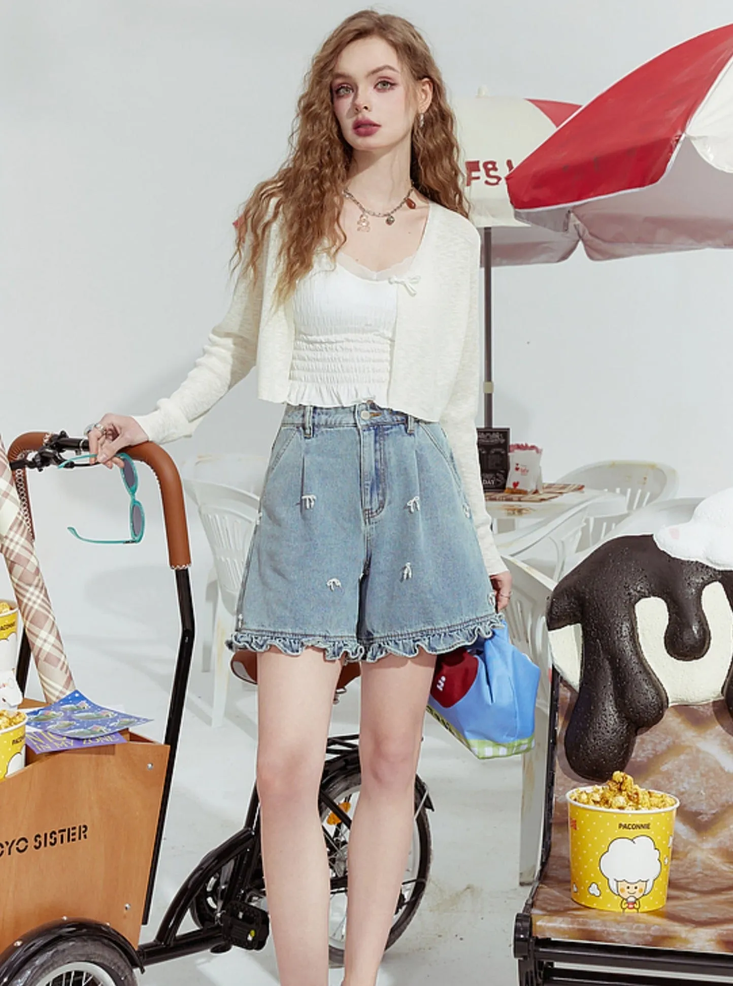 High Waist Pearl Jeans