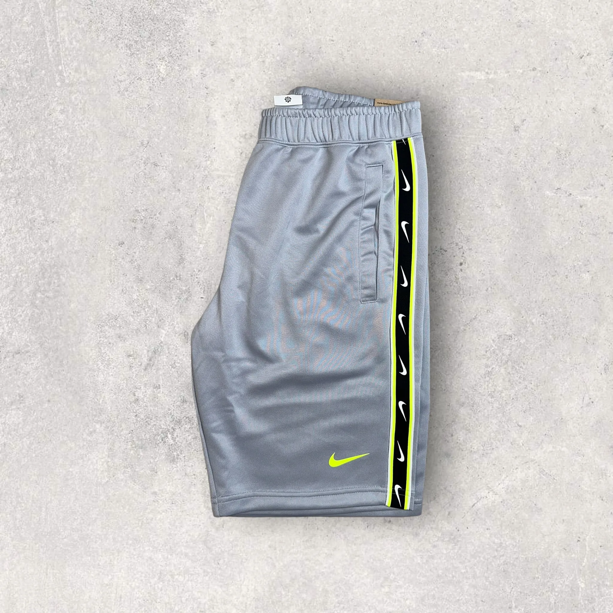 NIKE POLY REPEAT JACKET/SHORT SET - BLACK/GREY/VOLT