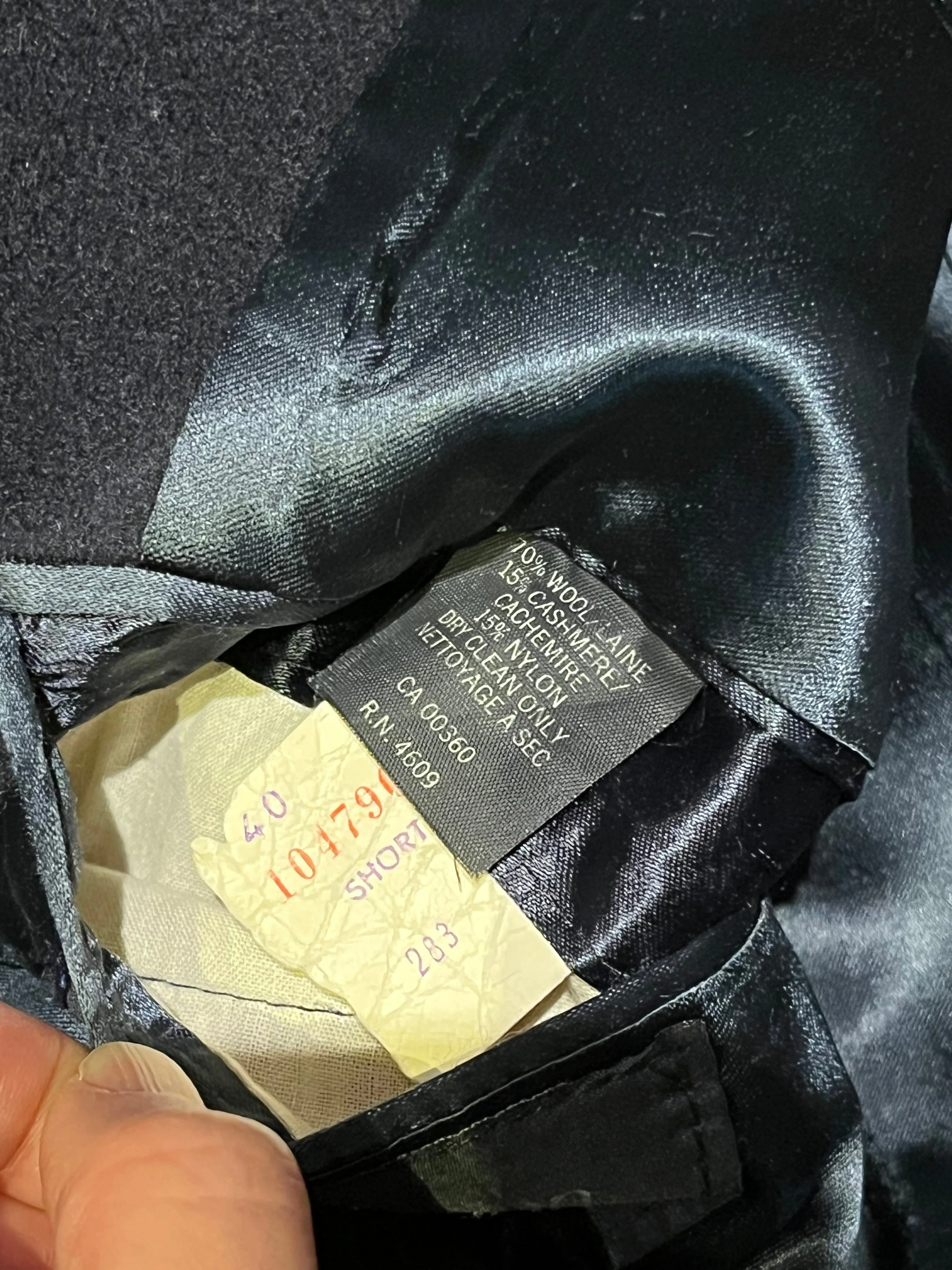 Vintage Leishman Grey Wool and Cashmere Blend Coat, Size 40 Canada