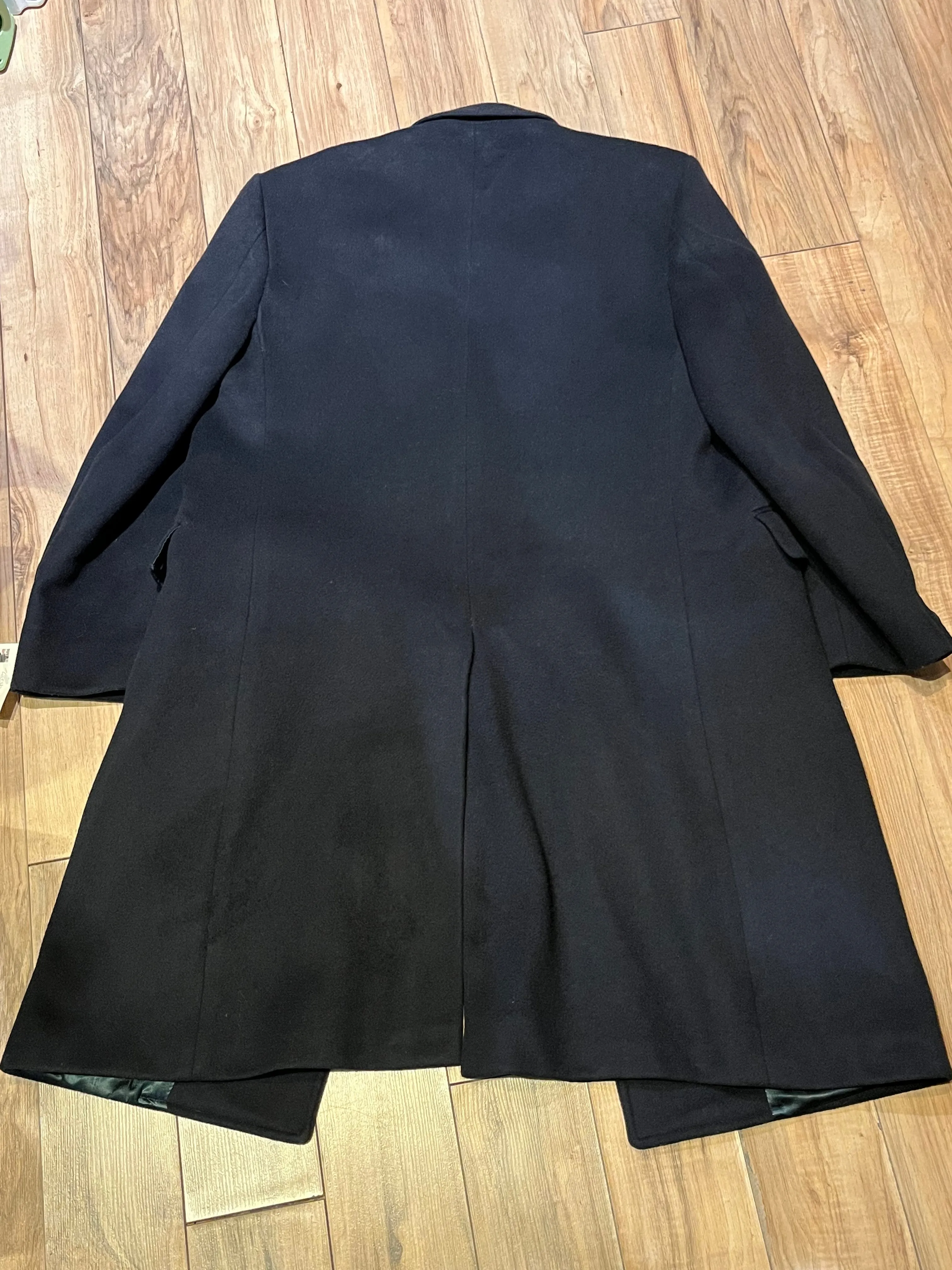 Vintage Leishman Grey Wool and Cashmere Blend Coat, Size 40 Canada
